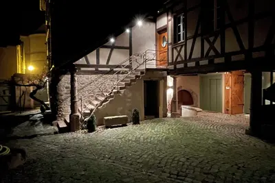 Image de Appartement dans maison historique alsacienne, centre du village