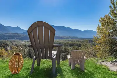 Image de ❤️️180° Valley Vista - Powerful Ac | 1g Fast Wifi | Pet-Friendly | Scenic Trails