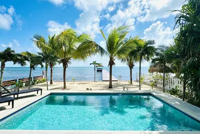 Image de Beautiful Ocean front home in San Pedro, Belize