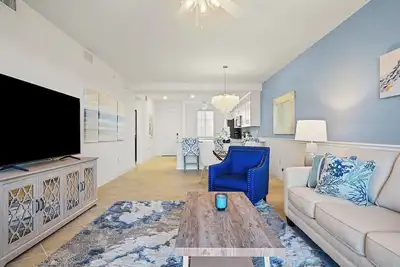 Image de Charming 2-bedroom condo in fantastic Wellen Park Golf & Country Club. \n\n