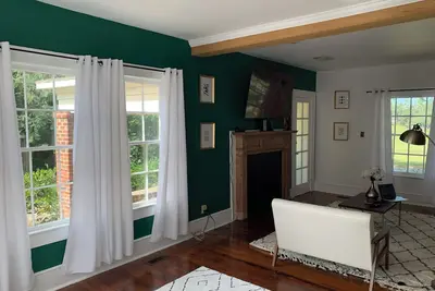 Image de Charming 2-bedroom house in historic downtown Albany with Ac, WiFi