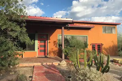 Image de Spacious 4-bedroom home in charming Tucson Foothills on four desert acres