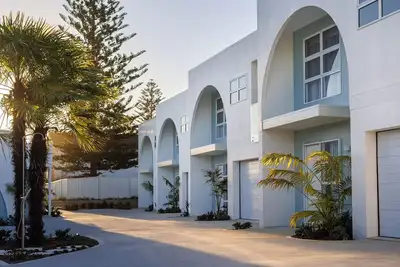 Image de Olas Villa 5 | Med-Style 3br + Plunge Pool + Beach