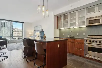 Image de Philly - Lux 1-bedroom condo - View of City Hall -Ac, Gym, WiFi, City Center