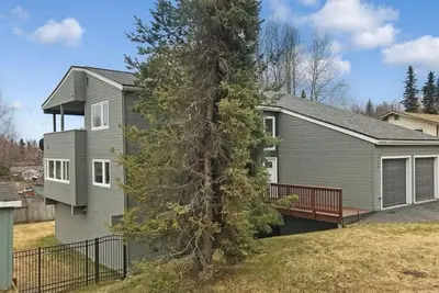 Image de Welcoming 5-bedroom house with Chugach Mountain View's and WiFi in Anchorage
