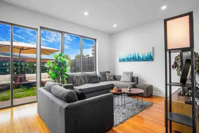 Image de Paradise Getaway 3br Apt in Clayton with FreeParking