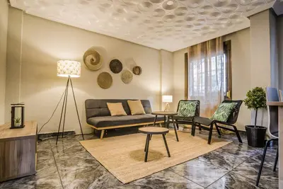 Image de Loira Villa Andorra: Comfort in University Zone