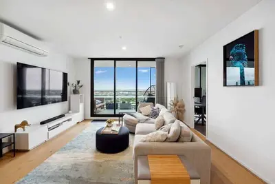 Image de Riverina - Ultimate Footscray Getaway with parking!