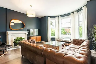 Image de Walkable Lux on Washington Park| Rooftop & Parking