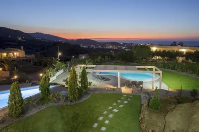 Image de Blue Hills Villas by Estia, Green 3