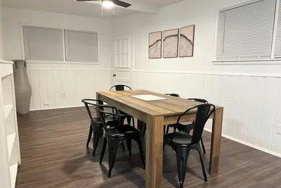 Image de Home of Quivira Ave