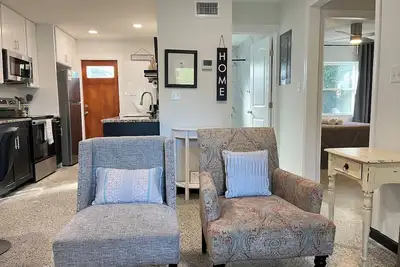 Image de Beautiful and Very Clean Remodel! Close to Fsu, Down Town Area and Restaurants