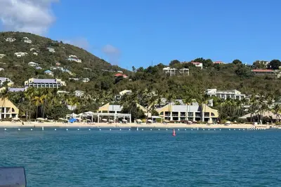 Image de Poolside 2br villa. Westin Cruz Bay. Access to all hotel amenities. Sleeps 8