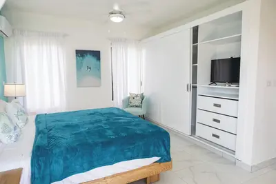 3-bedroom villa in fabulous Sosúa with Ac, WiFi with driveway parking
