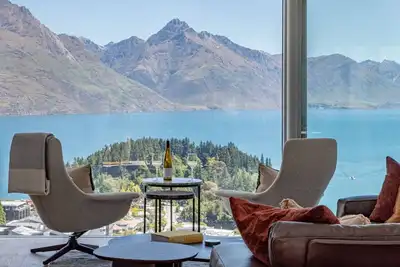 Image de Atanga | Showstopper Views | Grand Circle Position
