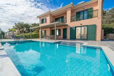 Image de Villa Niki with swimming pool