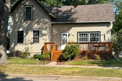 Image de 4-bedroom oasis near downtown Appleton with game room and fitness room