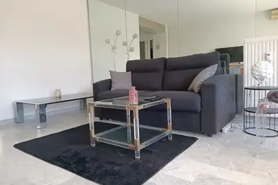 Image de Residentiel Antibesjuan Les Pins Magnifique 2 Pieces Terrasse Au Calme Piscine