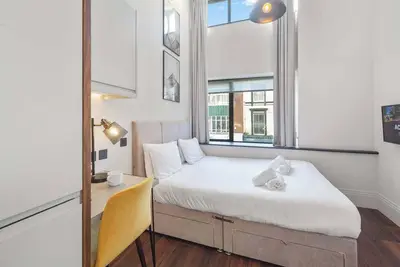 Stylish Studio Living in Central Hastings