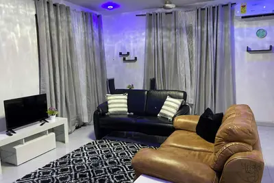 Image de Modern Apartment in McCarthy Hill, Accra, Ghana - 2Bd, 2Bath