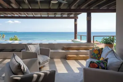 Image de Luxury 3br Escape: Golf Cart, Maid Service & Club Access