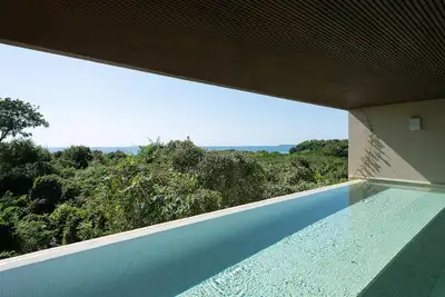 Image de Las Olas: 5br Modern Condo, Private Pool & Surf Club