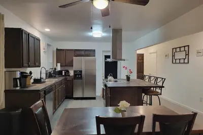 Image de 584 Brady Mountain Cutoff  · Private 3br Escape Near Lakes fire-pit on 1 acre