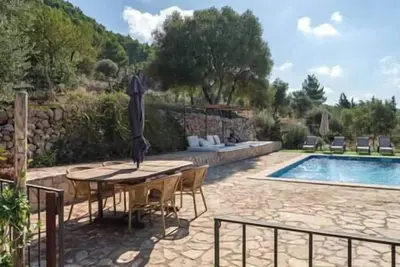 Image de Lovely family house near Esporlas Na Servera