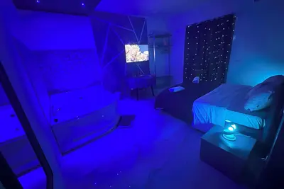 Image de Great choice for relaxing, with hot tubs and more. . .