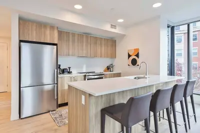 Image de Spacious Apt with Kitchen in Fenway
