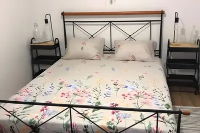 Image de Maison d'hôtes \"Casa Da Aldeia - Conforto E Paz\" avec vue sur montagne, terrasse privée et Wi-Fi