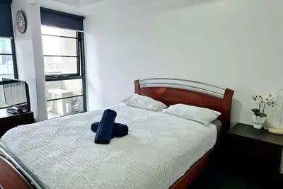 Image de Your Overnight Delight | 1 Min from Tram Stop