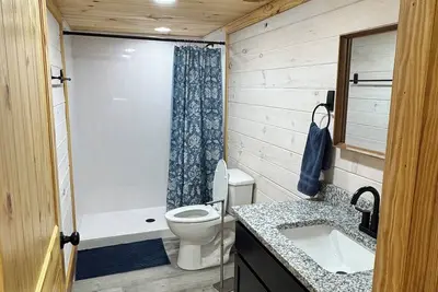 Image de 6 Person Cabin on the River!