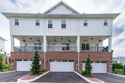 Image de Watula on the Square - Luxury Townhome in the Heart of Ocala