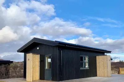 Image de Kerengi Cottage – Modern Cozy Cabin Built 2024, Heart of Golden Circle Iceland