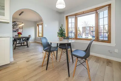 Image de Entire New House 5bdr, close to Dt Mtl, 4 Parking