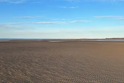 Image de Oceanfront serenity with stunning views. Your perfect coastal escape awaits!