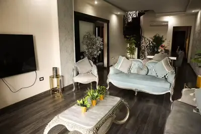 Image de \"Chic City Stay\" @ Midtown next to the Auc