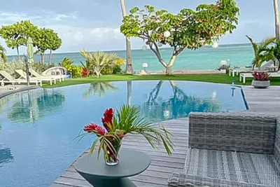Pacha villa luxe sur le lagon et piscine