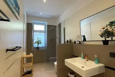 Image de Chic terrace apartment with private parking space Box spring bed Tv Wlan in Leipzig