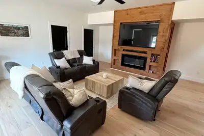 Image de Charming 2bedroom retreat minutes from Chattanooga & Lookout Mountain. Sleeps 7!