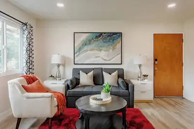 Image de Cozy 2 Bedroom Near Downtown Alhambra - Pet Friendly