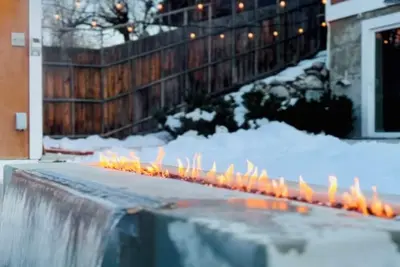 Image de Walk to Downtown Chelan—Spa Pool, Hot Tub, Movie Room & More