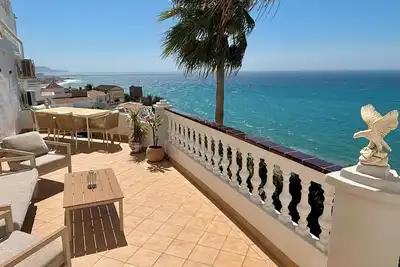 Image de Fantastic Sea Views Sun Lounge - minutes from the beach at Ladera del Mar, Nerja