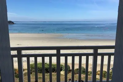 Image de Studio Superbe Vue Mer, face à la plage de Trez-Meur à Trebeurden