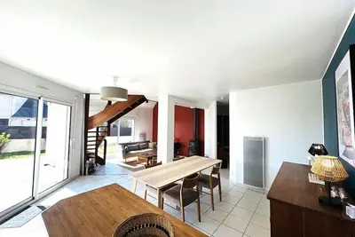 Image de Maison lumineuse 8 personnes proche plage Fort-Bloqué - Wifi, jardin, parking