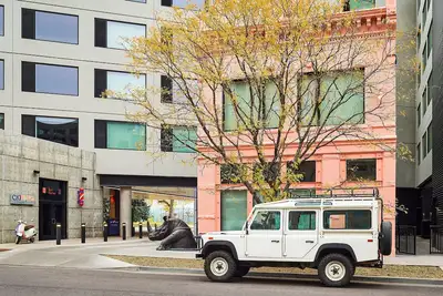 Pet Friendly + Suite | Rooftop Hot Tub & Bar