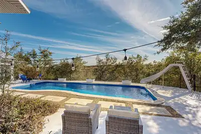 Image de Spacious house with full kitchen, private pool, big patio, fire pit and casita