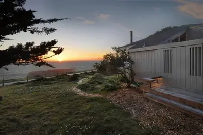 Image de Pacific Sunset is Waiting for You!