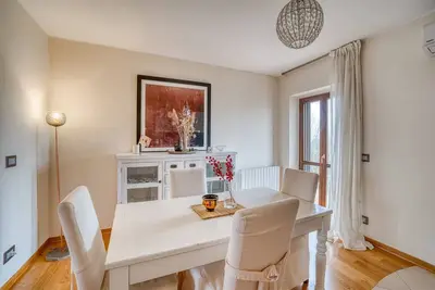 Image de S. Martino in campo bright apartment with parking